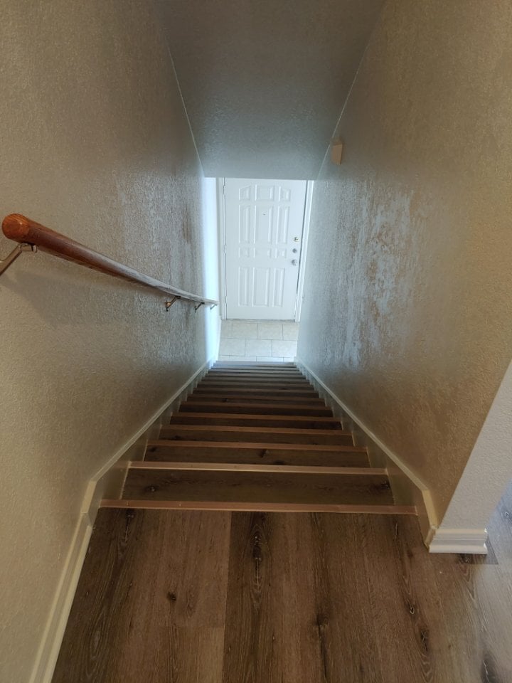 Building Photo - 3208 Hereford Ln