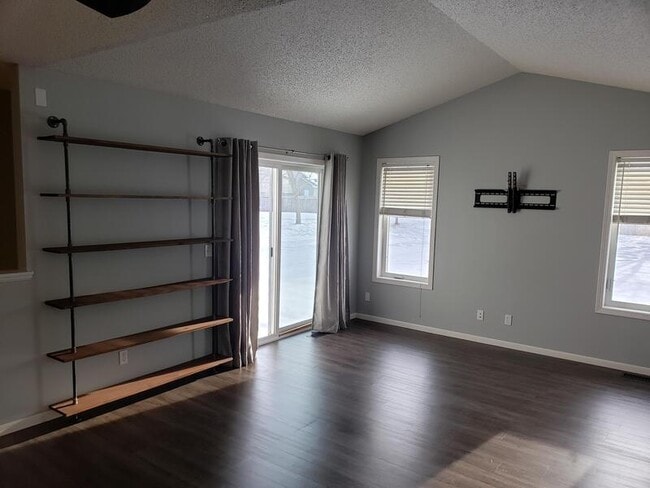 Building Photo - 10515 64th Ln NE