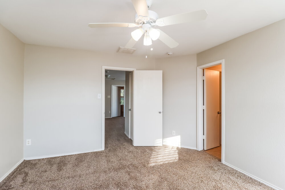 Building Photo - 29626 Evergreen Hills Dr