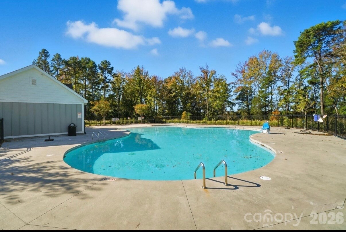 Building Photo - 12009 Chesapeake Mallard Dr
