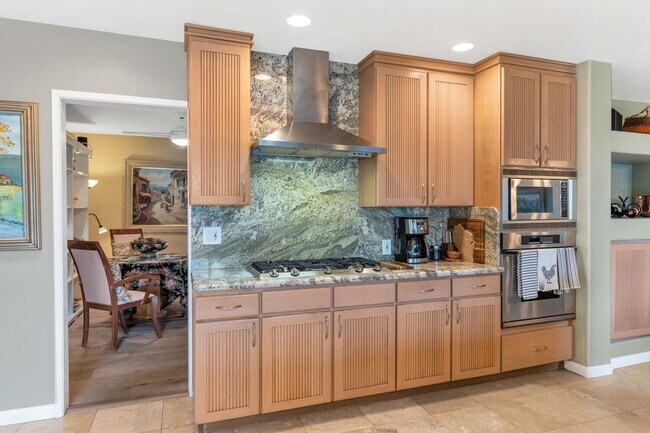 Building Photo - Rates Vary: $4,495 - $9,995