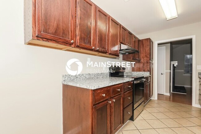 Building Photo - 3 Bedroom Pet-Friendly Home in Pineville, NC with Main Street Renewal