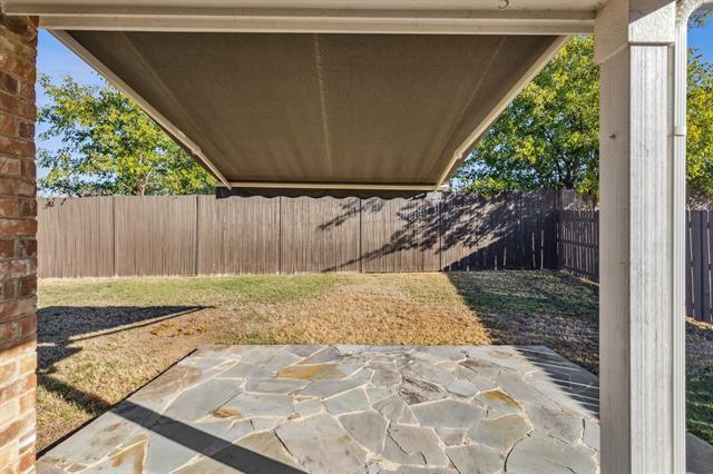 Building Photo - 15944 Avenel Way