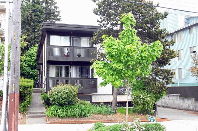 Building Photo - 10740 Apartments