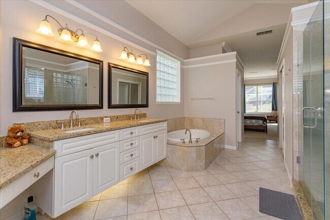 Building Photo - 3380 Bellington Dr