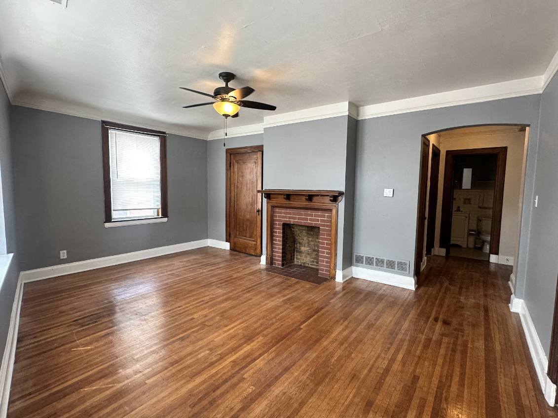 Building Photo - 47 Parsons Ave