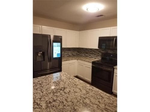 Building Photo - 3192 Osborne Rd NE