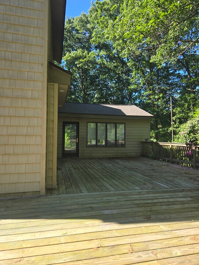 Building Photo - 50 Bare Hill Rd