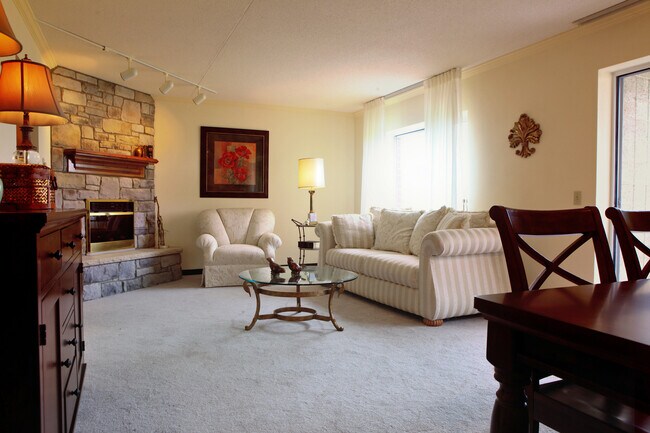 Living Room - 1 bedroom - The Village at St. Barnabas