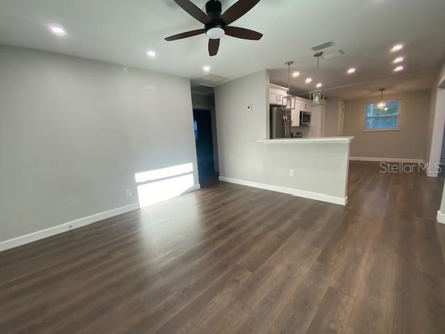 Building Photo - 4665 Yarmouth Ave S