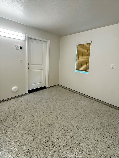 Building Photo - 552 Calle Estrella