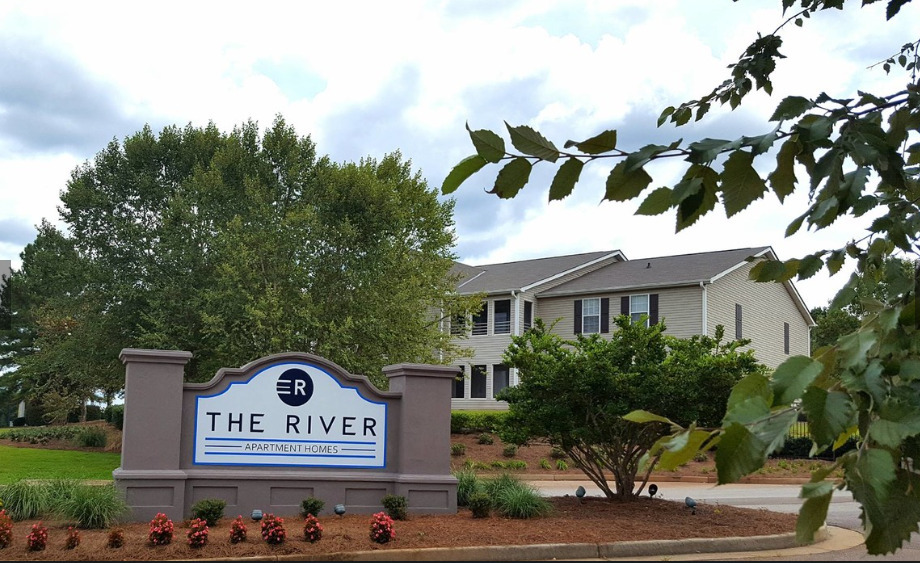 Primary Photo - The River Apartments