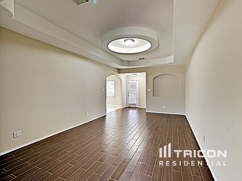 Building Photo - 12713 Rio Brazos St