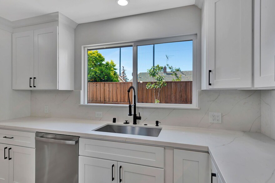 Building Photo - 2833 Cadmill Ct
