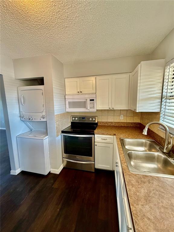 Building Photo - 8124 Cormel St