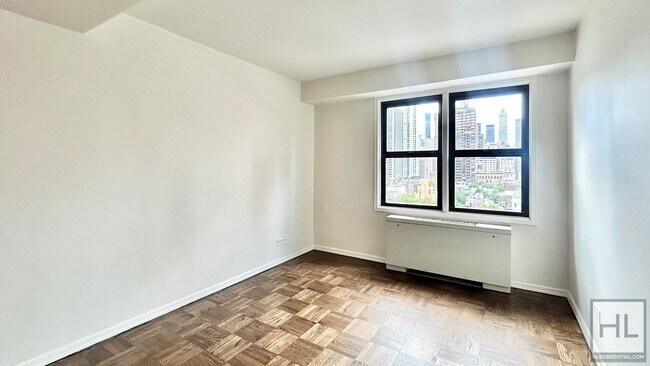 Building Photo - EAST 63 STREET