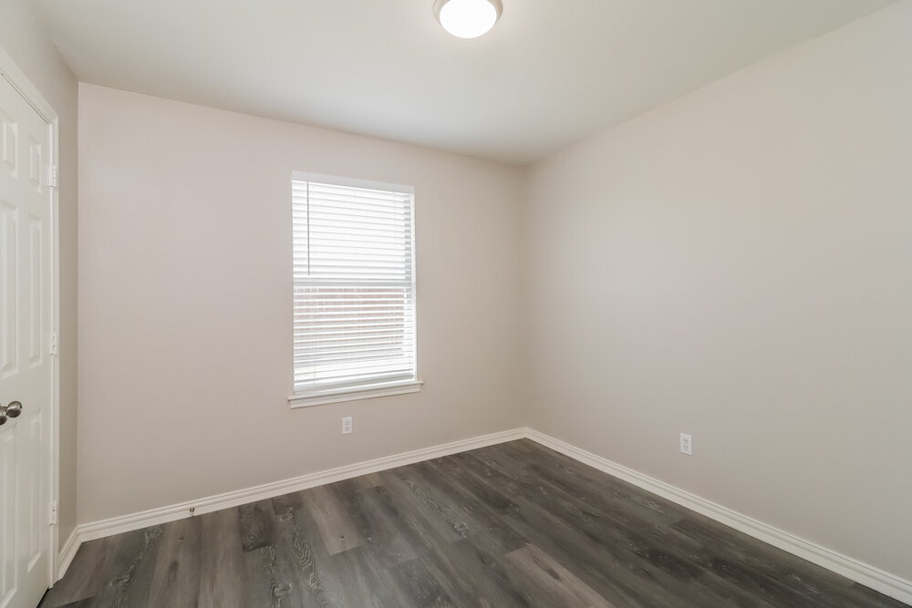 Building Photo - 9112 Christopher Cir