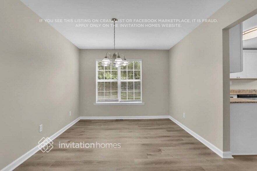 Building Photo - 4530 Doss Cir