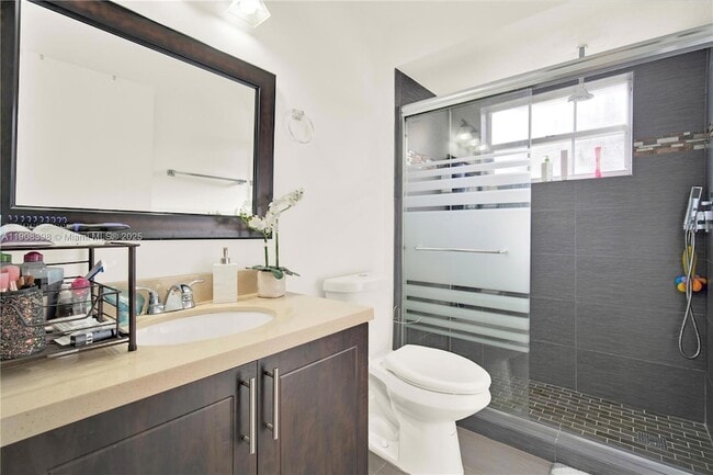 Building Photo - 11037 SW 152nd Ct