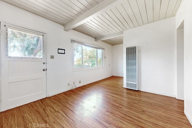 Building Photo - 1250 Stafford St