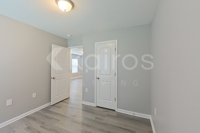Building Photo - 1108 Hope Farm Dr