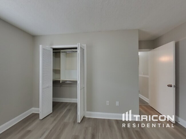Building Photo - 12178 Rochford Ln