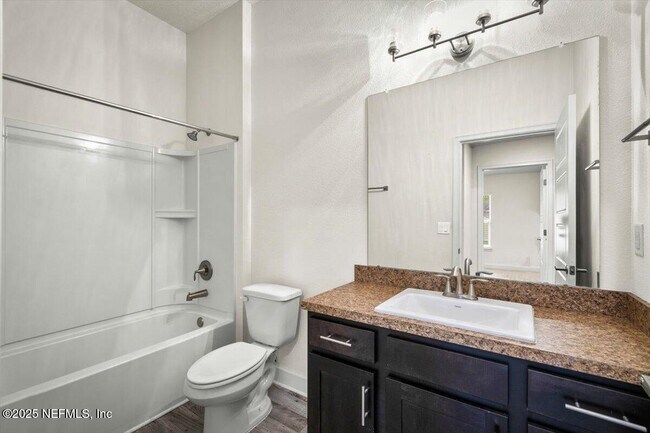 Building Photo - 7271 Gateway Ct