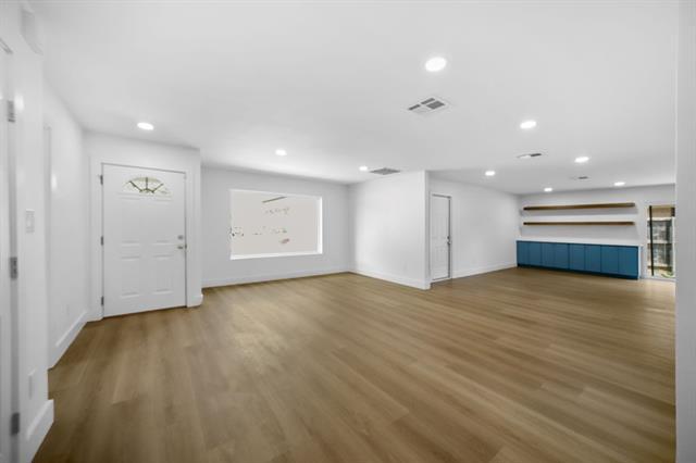 Building Photo - 1616 Nantucket Dr