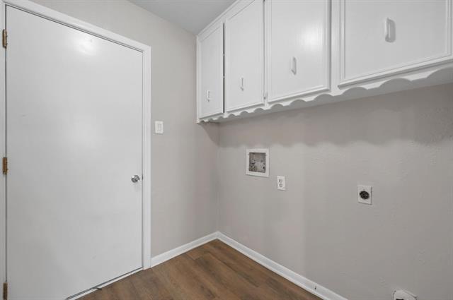Building Photo - 660 Springhill Dr