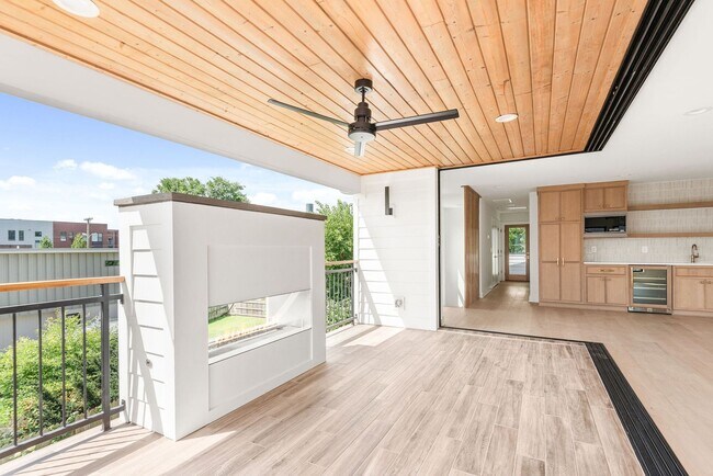 Building Photo - True custom luxury home in the heart of Germantown