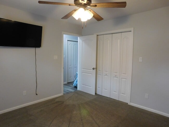 Building Photo - 103 Boatswain Dr