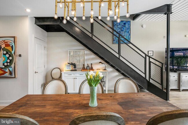 Building Photo - 2125 14th St NW