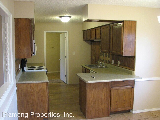 Building Photo - 4 br, 2 bath House - 3606 S Walnut Hill Ave