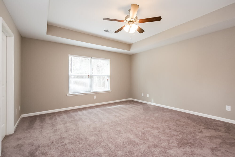 Building Photo - 466 Fieldcrest Dr
