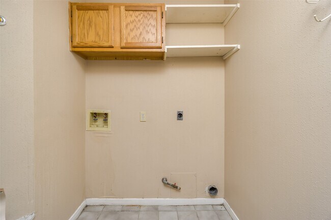 Building Photo - 3006 Stargrass Ct