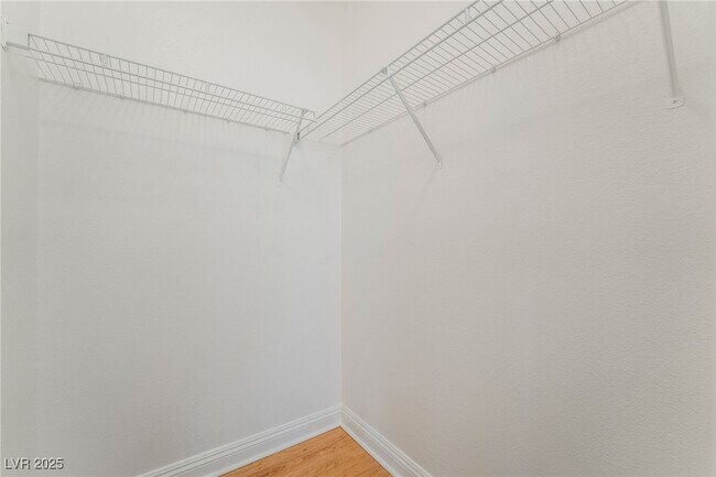 Building Photo - 8000 W Badura Ave