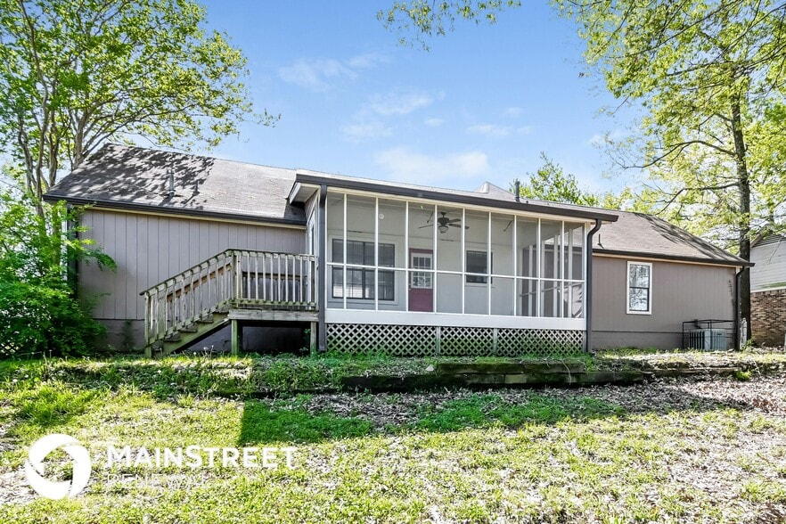 Building Photo - 6155 Cherokee Dr