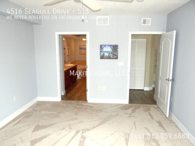 Building Photo - 4516 Seagull Dr