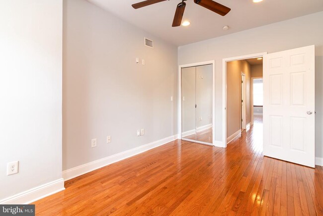 Building Photo - 1426 N 30th St