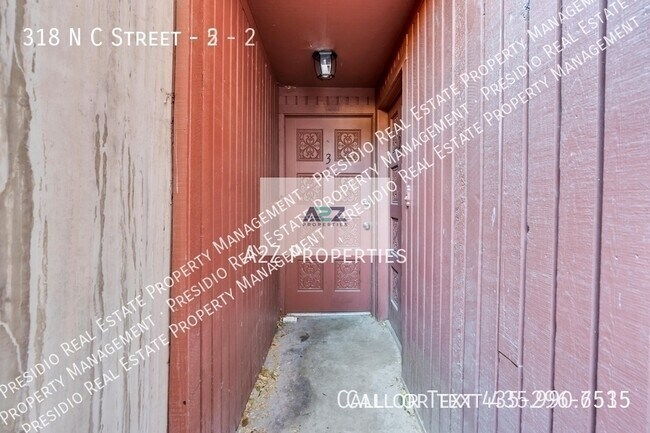 Building Photo - 318 N Center St