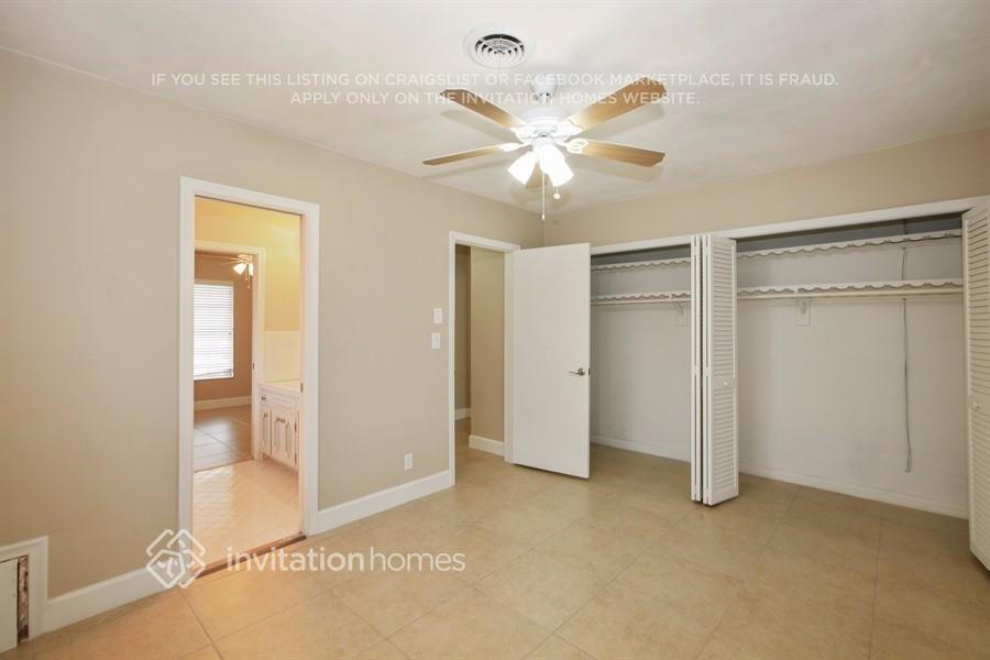 Building Photo - 1250 SW 9th Terrace