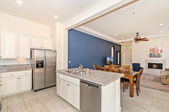 Building Photo - 80788 Via Puerta Azul