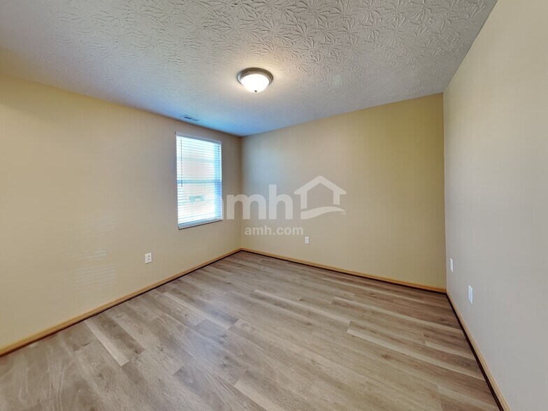 Building Photo - 2565 Allegro Ln