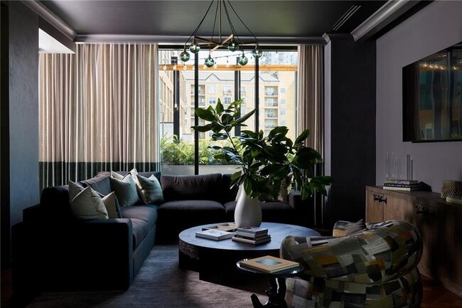 Building Photo - 1081 Juniper St NE