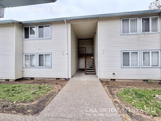 Building Photo - 13066 SE Powell Blvd