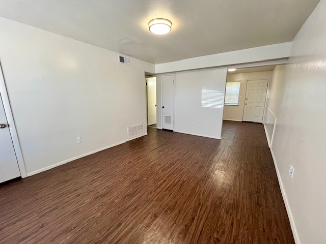 Building Photo - 920 N Leverett Ave