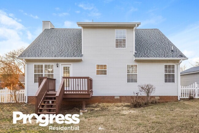 Building Photo - 3338 Meadowhill Dr