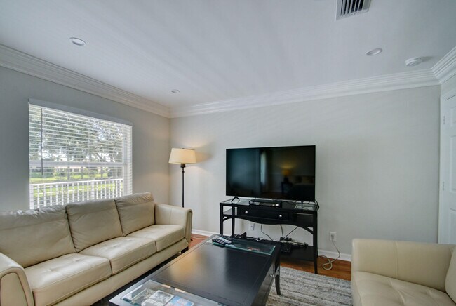 Building Photo - 4006 Bahia Isle Cir