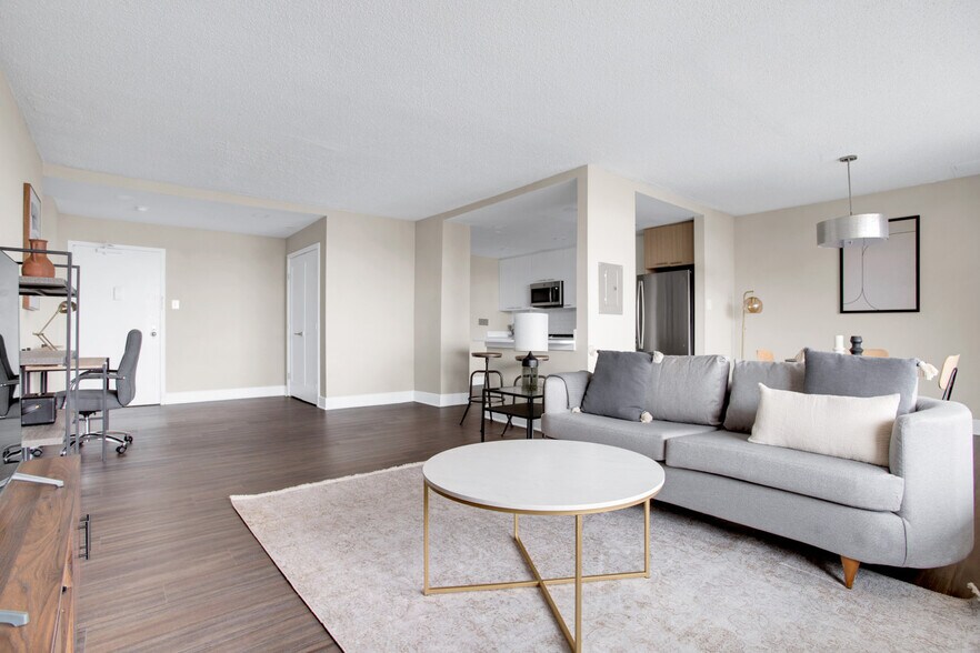 Building Photo - 1515 Richmond Hwy