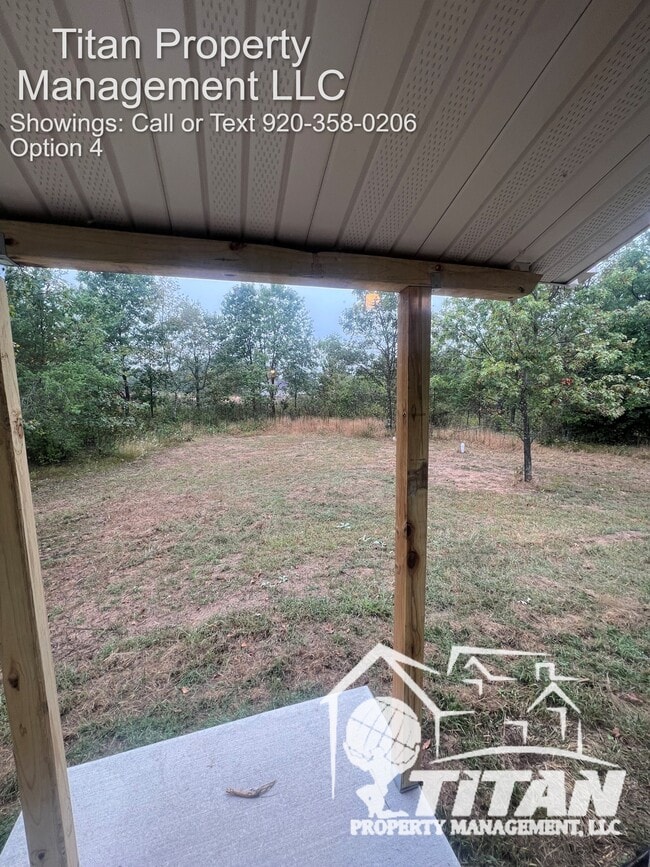 Building Photo - 387 13th Dr